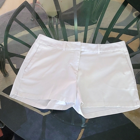 Nike Pants - Nike Ladie's Shorts ❤